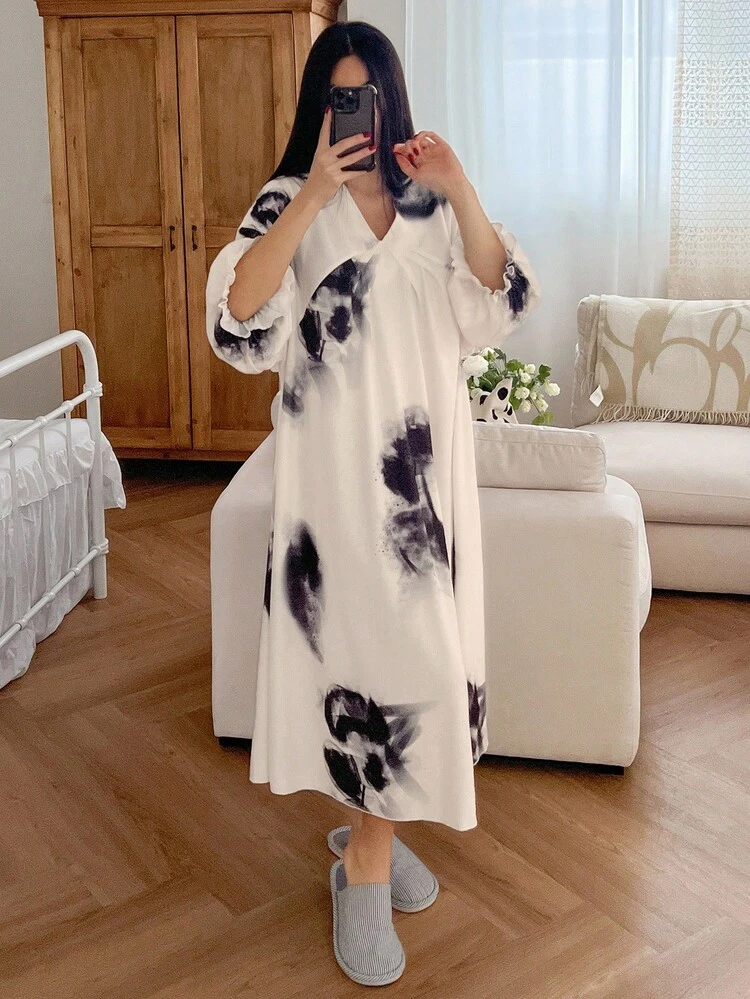 Tie-Dye Pattern All-Over Print Loose Women's Nightgown Pajama, Winter