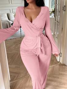 SHEIN Bộ đồ ngủ 2 món cho nữ, áo dài tay xòe eo, cổ chữ V, ren, chắp vá, thắt eo, quần dài, trang phục thường ngày cho nữ, bộ đồ ngủ màu hồng, quần áo mặc nhà thu đông - Bụi hồng - Xem 4
