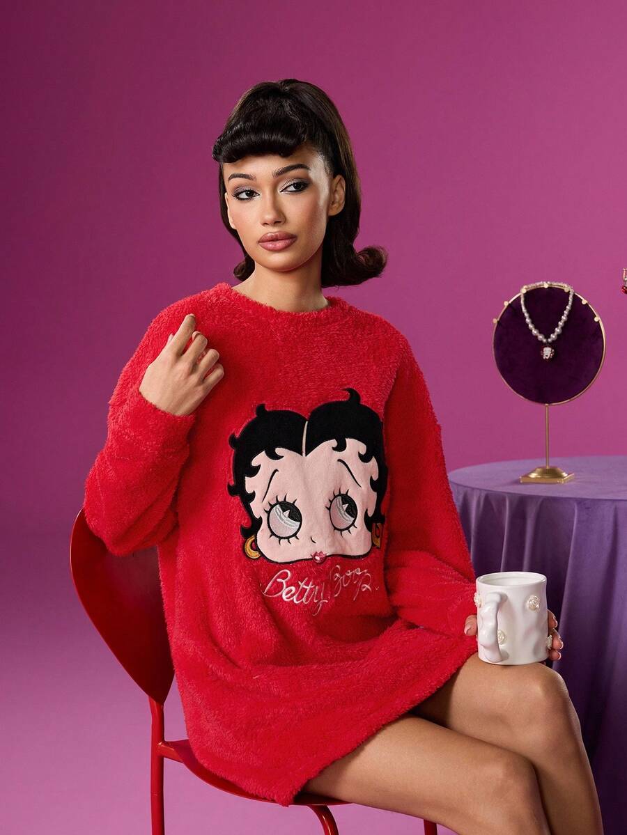 Betty Boop x SHEIN 女士秋冬字母卡通刺绣落肩睡裙睡衣，哞哞睡袍