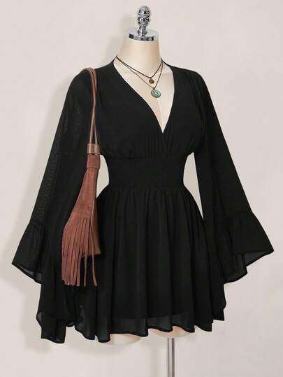 SHEIN ICON Women's Halloween Goth Black Corset Solid Color V-Neck Waist Cinched Elegant Long Sleeve Mini Dress,Fall/Winter  Bell Sleeve Dress Black Dress With Sleeves,Thanksgiving Outfit For Women