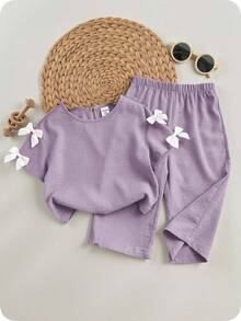 SHEIN 2 Stücke Baby Mädchen süßes gestricktes lila Schleife Dekor Kurzarm T-Shirt und Hose mit elastischem Bund Set, Sommer - Violett - Übersicht 4