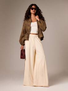 AiiRZ 阔腿慢跑裤，带有褶皱细节和侧边带状条纹，带来休闲舒适感 - 黃色 - 查看 3