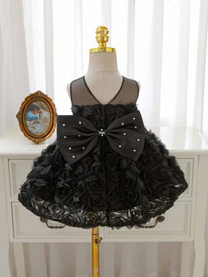 SHEIN Glamorique Kids 女婴粉色 3D 花卉连衣裙，网眼缎面泡泡袖，后背蝴蝶结串珠派对礼服，玫瑰花选美礼服，适合婚礼、生日、表演