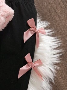 SHEIN 2 件套女婴冬季新款服装套装，毛绒心形提花长袖连帽运动衫，蝴蝶结装饰，修身裤子，毛茸茸下摆拼色，休闲时尚家居服和通勤套装 - 粉色 - 查看 8