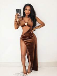 BamGleam Damen Tiefer V-Ausschnitt Langarm Cut Out Seitenschlitz Saum Samt Metallic Blumen Knopf Sexy Kleid - Rostbraun - Übersicht 1