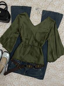 INAWLY 女式秋季简约纯色前系带喇叭袖衬衫 - 軍綠色 - 查看 2