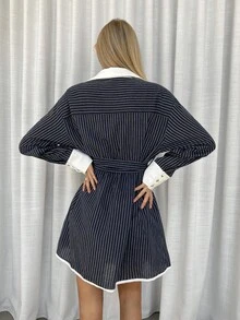 Siren Gaze Váy sơ mi xếp ly kẻ sọc màu tương phản bằng vải cotton dành cho nữ, thích hợp mặc đi làm, thường ngày, mặc hàng ngày, trở lại trường, trang phục giáo viên - Màu xanh hải quân - Xem 2
