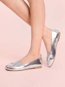 CUCCOO DOLLMOD 女士圆头皮革时尚平底鞋，舒适办公室穿着 - 銀色 - 查看 5