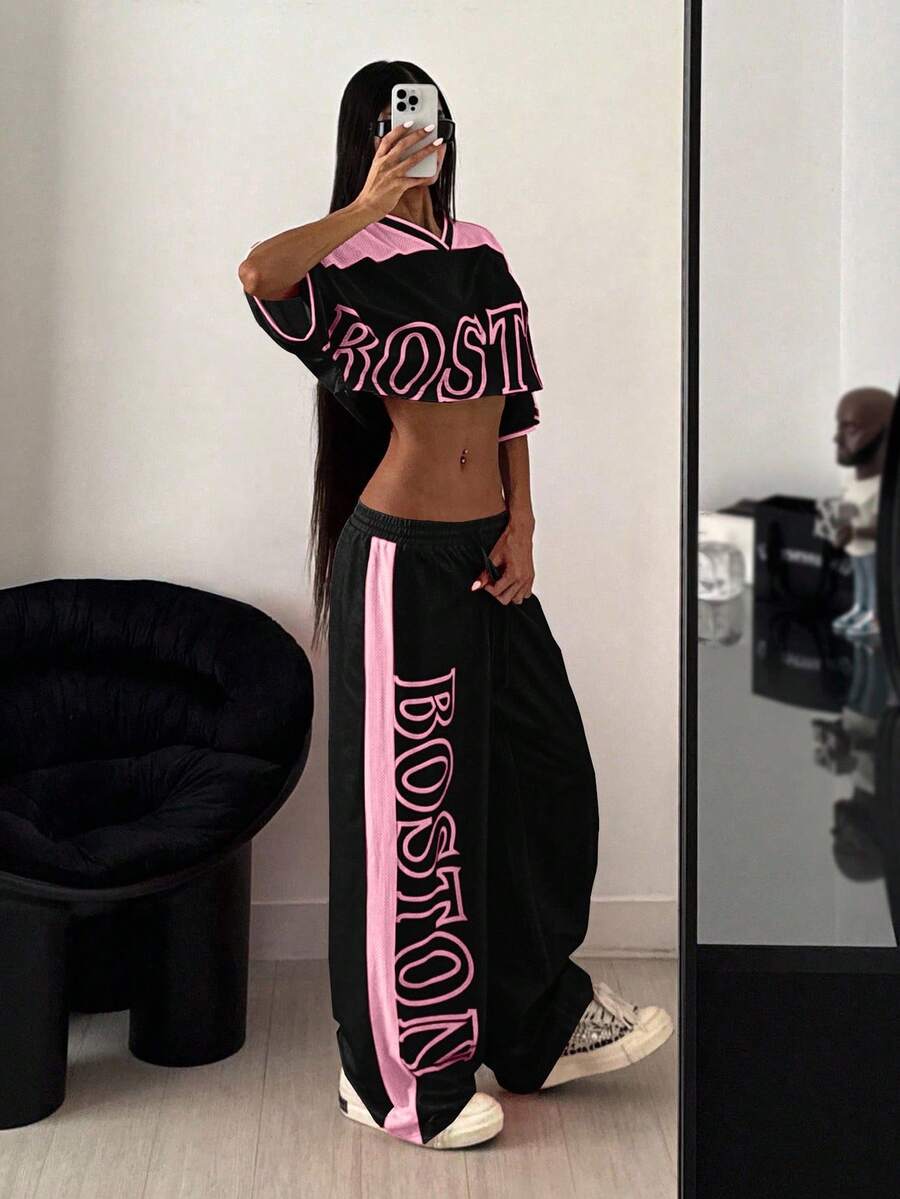 StreetHx 2pcs Women Printed Contrast Color Cropped Top + Sweatpants Set - Multicolor - View 1