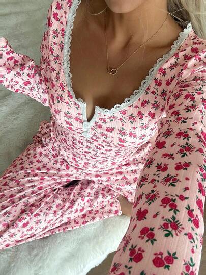 CottageSlumber Cottage Slumber Kanten Square Neck Button Romantic Ditsy Bloemen Long Sleeve Top Pants Pajama Set Roze Pyjama Comfy Matching Lounge Set, Fall Clothes view 4