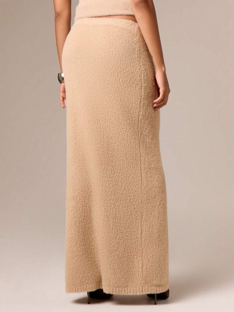 Textured Knit Maxi Column Skirt With Fitted Silhouette