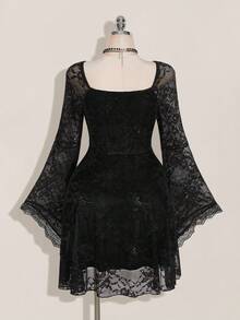 SHEIN ICON فستان بياقة مربعة مطوي بالدانتيل وأكمام واسعة بلون متباين، فستان حفلة Y2K، زي هالوين، ساحرة