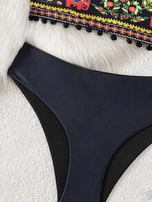 Swim Vcay 女士优雅黑色无肩带抹胸比基尼套装，饰有彩色花卉图案和大象印花，2026 款，饰有绒球流苏，修身显瘦，高衩露臀两件式泳衣，配有弹性抹胸上衣，休闲波西米亚简约时尚缎面质感比基尼，适合夏季度假穿着，假日泳池派对无肩带沙滩装。