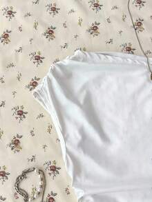 Teen Girls' White Knit Casual Minimalist Polka Dot Print Asymmetric Ruched Cropped Top, Suitable For Spring/Summer, Casual, Personalized Styling, Daily Wear Autumn Outfits , Easy Comfort Tops Suitable For Autumn/Winter Daily Wear,Street Style, Home Shirts For Teen Girl Off The Shoulder T Shirt Cute White Tops - White - View 3