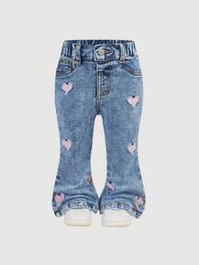 SHEIN Quần ống loe ôm sát bằng vải denim xanh dương, thêu hình trái tim màu hồng cho bé gái, thích hợp cho mùa thu, mùa đông, phong cách thường ngày và thời trang cho kỳ nghỉ, kiểu dáng thập niên 2000, quần jean denim Halloween, Giáng sinh, quần ống loe denim cho bé. - Rửa nhẹ - Xem 5