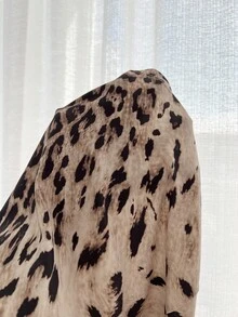 SHEIN Unity 1 pieza Vestido casual vintage de mujer con estampado de leopardo degradado, manga acampanada y bajo asimétrico, adecuado para salir, citas y fiestas en otoño/invierno - Multicolor - Ver 6