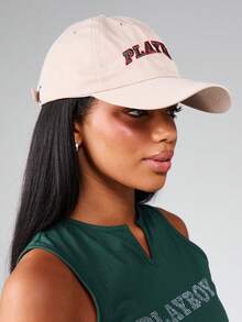Missguided x Playboy 刺绣棒球帽弧形帽檐老爹帽休闲街头风头饰 - 卡其色 - 查看 3
