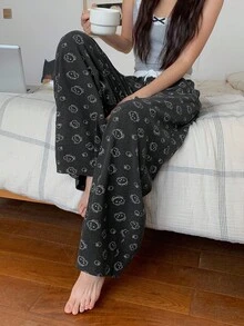 DAZY Women's Plush Fabric Cute Bear Pattern Contrast Waistband Loose Pajama Bottoms, Autumn/Winter - Black - View 5