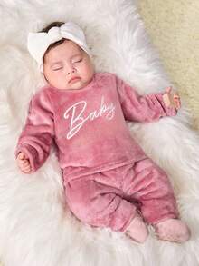 SHEIN Neugeborenen-Set, 2 Stücke (Langarmshirt und Hose, Plüsch-Outfit) Gemütliches Pixies-Baby-Mädchen-Set, Baby-Mädchen-Schlafanzug, Baby-Mädchen-Sweatshirt-Set, Neugeborenen-Baby-Mädchen-Pyjama, Heimkehr-Baby-Outfit, Mädchen-Weihnachts-Set