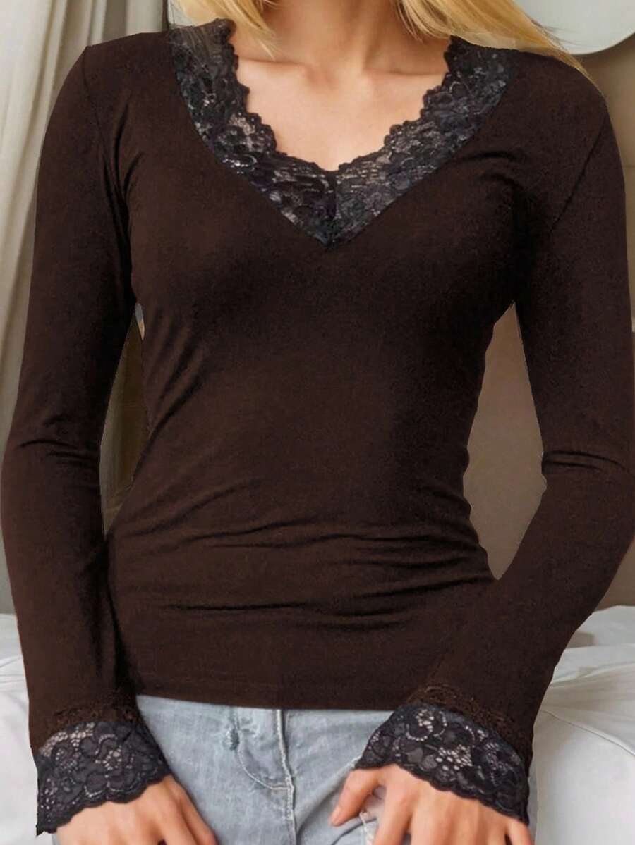 SHEIN EZwear 休闲深V领蕾丝边修身长袖T恤,适合秋冬季 - 棕色 - 查看 1