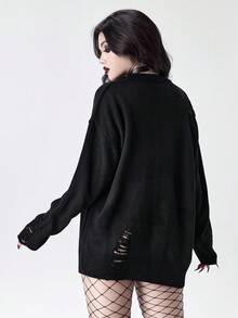 ROMWE Goth Suéter oversize con jacquard de cruz gótica desgastado - Negro - Ver 3