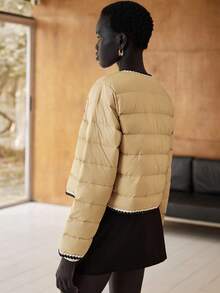 Lumivelle 女式卡其色短款羽绒服，纽扣开合，针织拼布边饰，冬季保暖 - 卡其色 - 查看 2