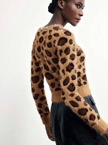 Maija Women's 2025 Leopard Print Rhinestone Fuzzy Short Fitted Cardigan, Women's Winter Sweater , Autumn Clothes, Autumn Clothes For Women, Halloween Costumes, Halloween Clothes For Women, New Year Clothes,Thanksgiving Outfit For Women,Leopard Print, Graphic Sweater, Sparkly Sweater, Brown Top