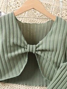 SHEIN 2 件套青少年女孩休闲喇叭袖上衣和 A 字吊带连衣裙套装，春秋季 - 綠色 - 查看 6