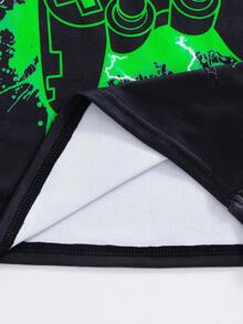 SHEIN 2pcs Tween Boy Snug Fit Glow-In-The-Dark Gaming Console Print Long Sleeve T-Shirt And Pants Soft Comfortable Pajama Set - Green - View 5