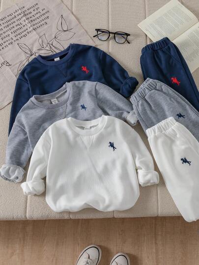 Genkimix Kids 3件套男童时尚简约加厚卫衣套装，骑士刺绣拼接套头衫和运动裤6件套