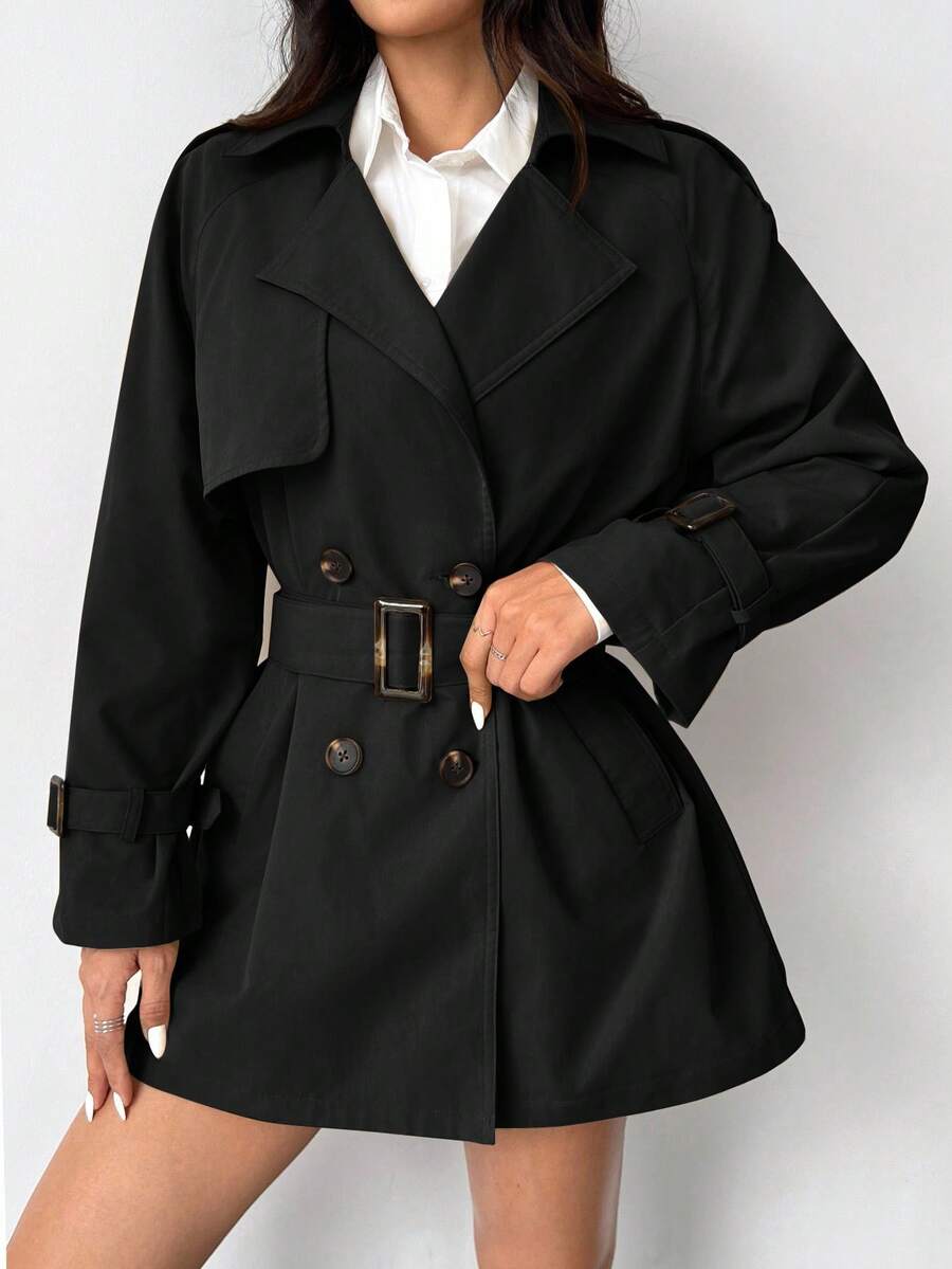 SHEIN EZwear 大码黑色长袖休闲风衣,配腰带和翻领,女士秋冬装 - 黑色 - 查看 1