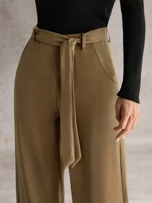 SHEIN Unity 优雅休闲度假卡其色高腰直筒裤，秋冬女士 - 卡其色 - 查看 4