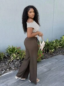 Alexandranx 春秋夏钩花棕色条纹露肩不规则上衣T恤适合日常休闲、外出、闺蜜聚会、下午茶、通勤休闲、沙滩度假、百搭场合 - 棕色 - 查看 4