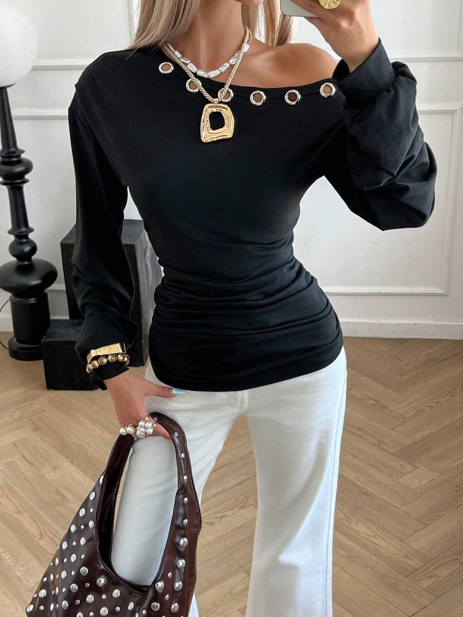 Siren Gaze 2025 Áo trễ vai tay dài cổ khoét lỗ kim loại thời trang thu đông tối giản dành cho nữ, tiên phong, phong cách sành điệu đô thị, trang phục nổi bật, tôn dáng, bắt mắt khi dự tiệc, thiết kế hiện đại, thời trang, áo đen - màu đen - Xem 1