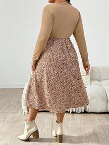 SHEIN Vestido plus size para maternidade, casual, estampa floral, gola sobreposta, cintura ajustável, primavera/outono - Damasco - Ver 2