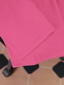 EMERY ROSE Camiseta de manga larga de ajuste holgado con estampado de árbol de Navidad para mujer - Rosa - Ver 3