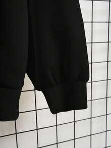 BATMAN X SHEIN Men's Bat And Letter Graphic Pullover Sweatshirt Black Graphic Hoodies Sweatshirts