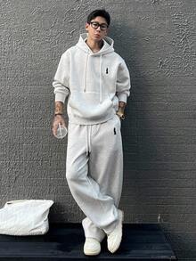 DAZY 男士刺绣设计保暖内衬连帽衫套装，浅灰色，秋冬