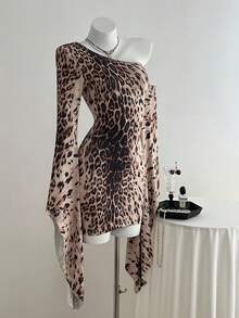 SHEIN Unity 1 pieza Vestido casual vintage de mujer con estampado de leopardo degradado, manga acampanada y bajo asimétrico, adecuado para salir, citas y fiestas en otoño/invierno - Multicolor - Ver 4