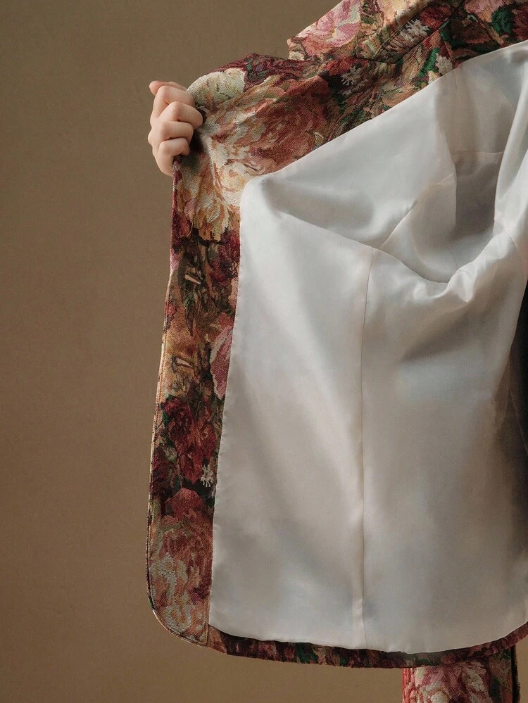 Blazer slim ajusté taille cintrée à motif floral vintage aléatoire pour femmes de grande taille