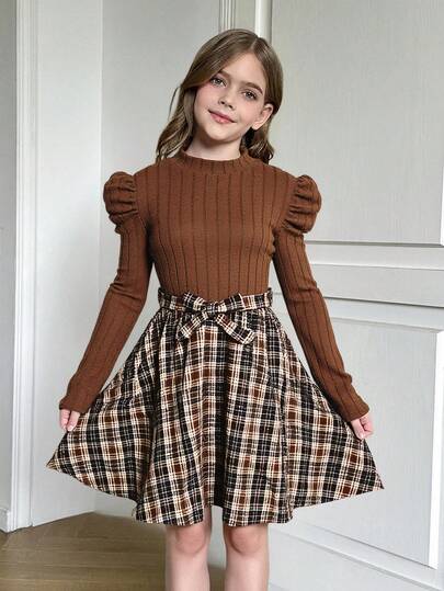 SHEIN Serisse Kids Vestito a maniche lunghe per ragazze pre-adolescenti, stile boho, lavorato a maglia, con collo rotondo, fantasia floreale, adatto per autunno e inverno, abito invernale per vacanze