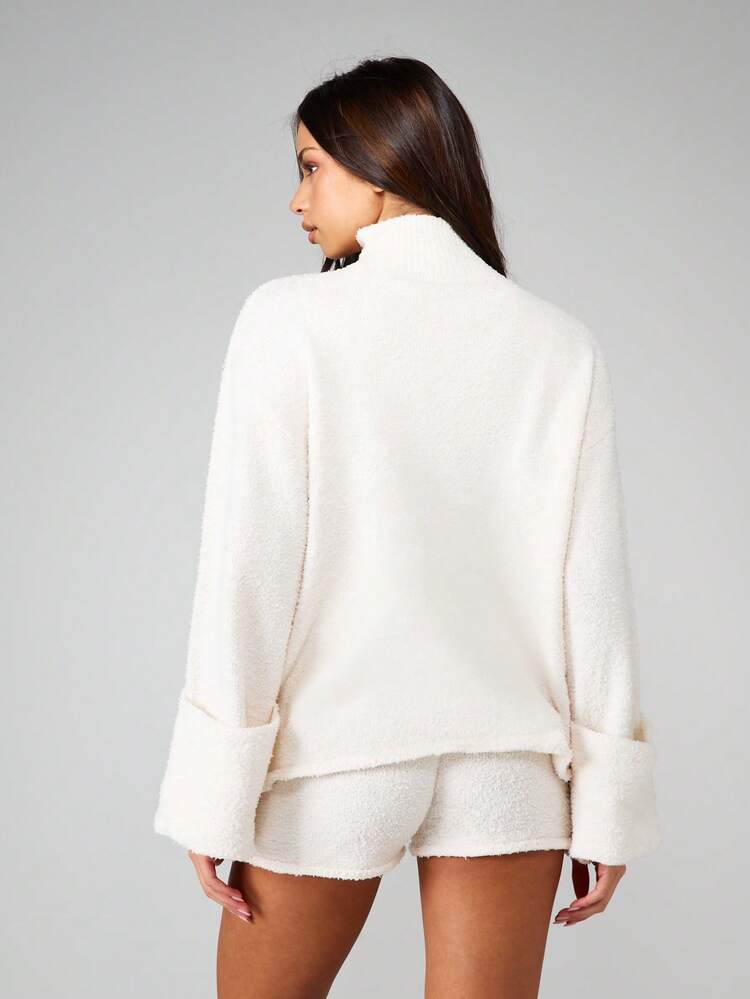 MISSGUIDED Conjunto de Moletom e Shorts de Pelúcia Teddy com Gola Alta, Roupa de Inverno Confortável e Macia, Conjunto Casual Combinando em Duas Peças