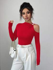 Gloray Camiseta feminina de manga comprida, cor sólida, justa, sexy, com decoração de metal, vazada, ombro de fora