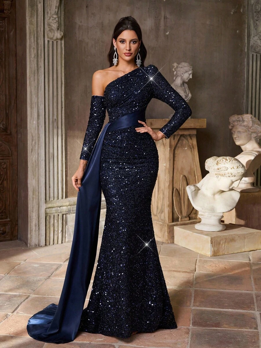 Aureia 优雅、浪漫、海军蓝、亮片面料、缎面拼布、褶饰、不对称肩部、长袖、鱼尾下摆、时尚、网红、节日、度假、生日派对、婚礼活动、正式晚宴礼服