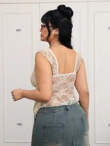 SHEIN EZwear Plus Size Summer Casual Front Twist Lace T-Shirt Lace Top Cream Lace Top Women Lace Tops,Going Out Tops Women - Yellow - View 2