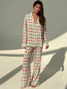 Aloruh 2-Piece Women's Comfortable Christmas Party Pajama Set, Romantic Christmas Tree Print Holiday Home Clothes, Christmas Party Home Clothes, Holiday Home Wear, Long-Sleeved Shirt And Wide-Leg Pants Two-Piece Set