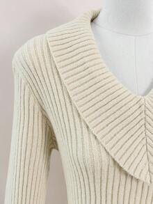 Franclia Women's Winter Solid Color V-Neck Long Sleeves Metal Buckle Belt Waist Elastic Knitted Pullover Sweater, Winter Cozy Fall And Winter - Apricot - View 4