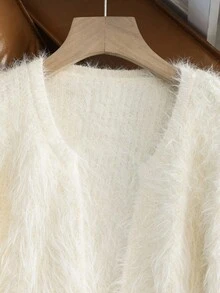 Muvela Cardigan ample à manches longues et nœud pour femmes, en fausse fourrure, chaud et confortable, pièce polyvalente pour l'automne/l'hiver, élégante et douce, style élégant rétro, convient pour le thé de l'après-midi, les rendez-vous, la Saint-Valentin, les fêtes, la maison, les sorties décontractées, Noël, chaud et confortable