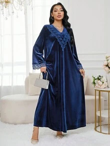 Al Najma 女式纯色V领蕾丝拼接优雅长袖阿拉伯风连衣裙 - 藍色 - 查看 5