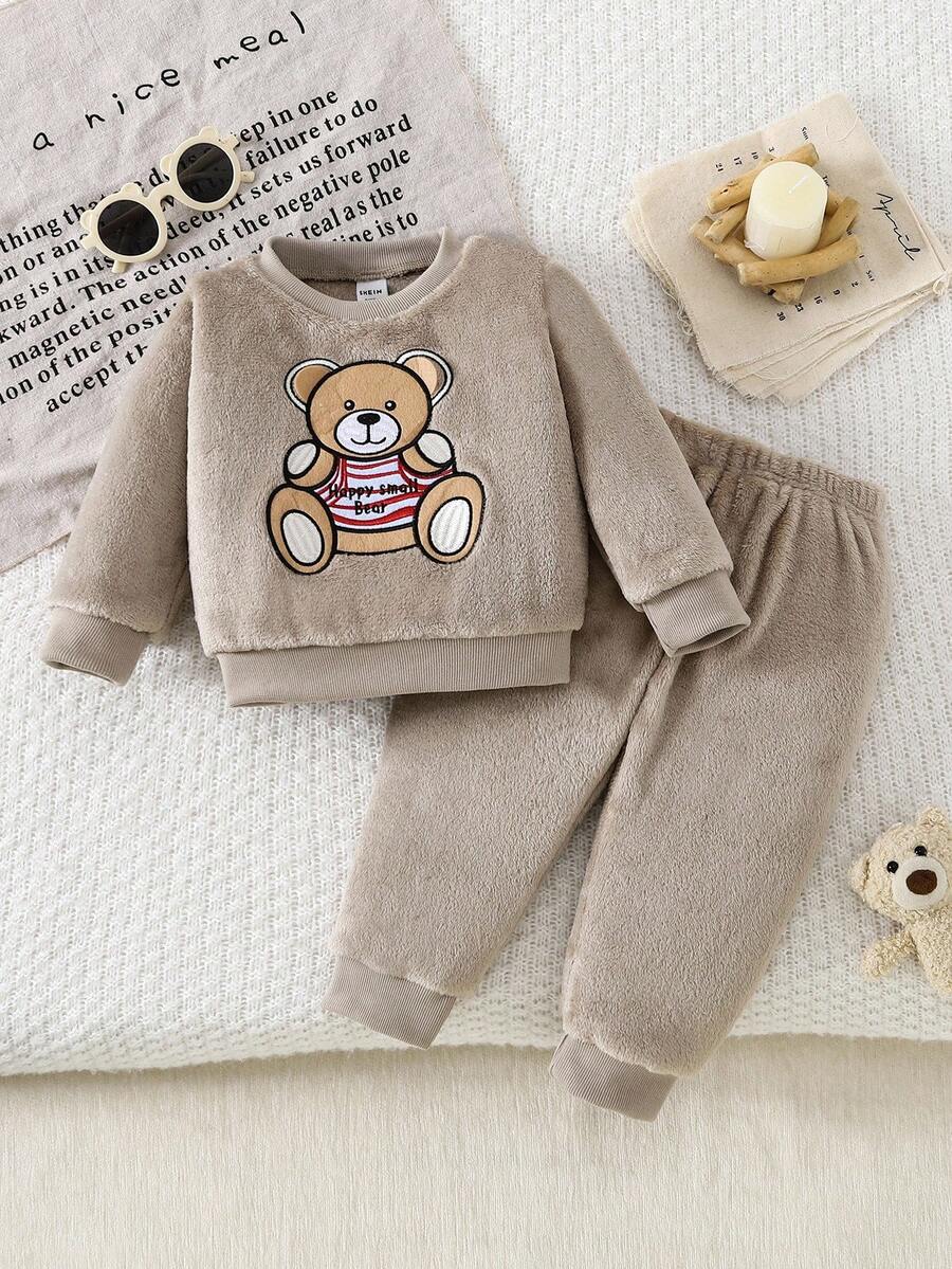SHEIN Cute Round Neck Plush Baby Boy Outfit
